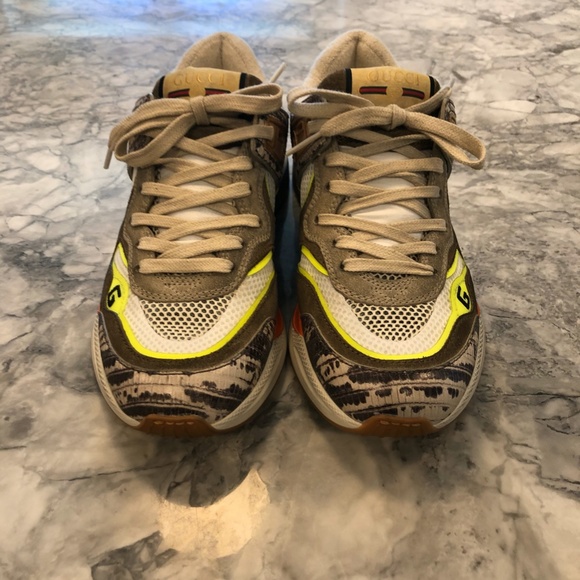 NWT Gucci Ultrapace Leather and Suede Sneaker - Picture 7 of 10